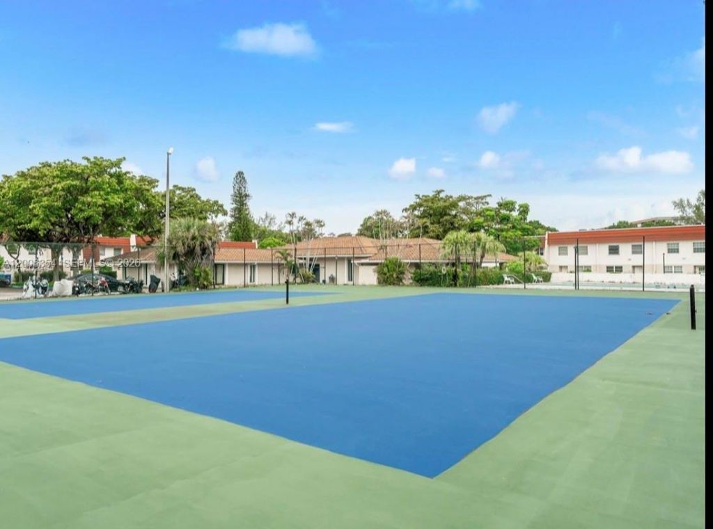 4174 Inverrary Dr, Unit 202, Lauderhill, FL 33319 Photo