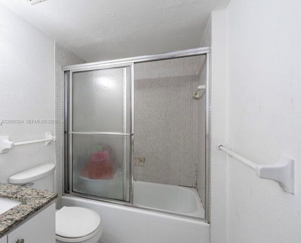 4174 Inverrary Dr , Unit 202, Lauderhill, FL 33319 Photo