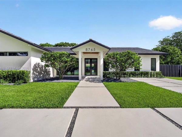 8765 SW 175th St , Palmetto Bay, FL 33157