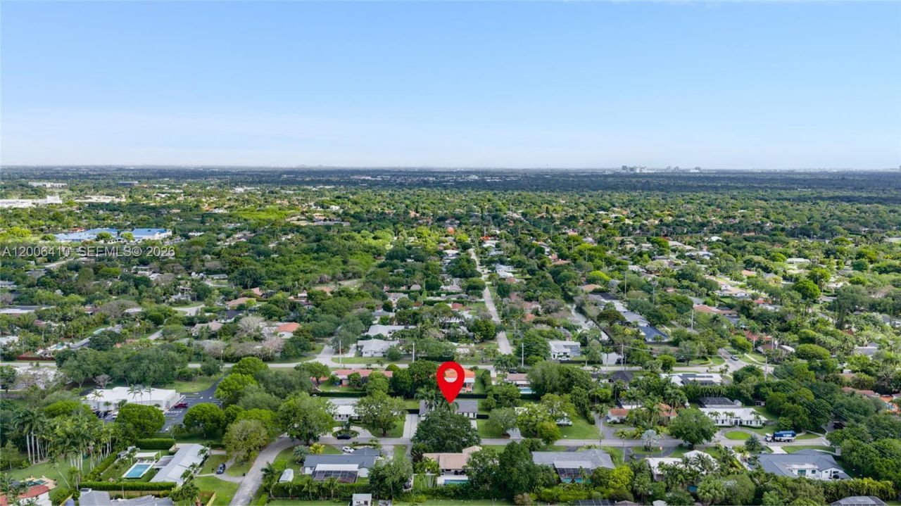8765 SW 175th St, Palmetto Bay, FL 33157 Photo