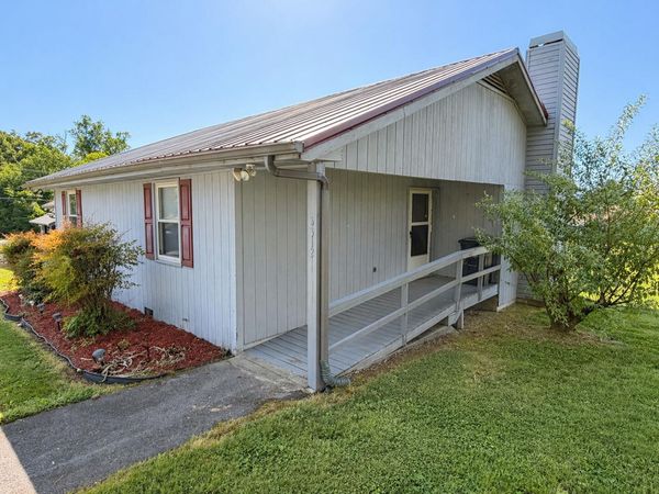 3312 Iron Gate Drive, White Pine, TN 37890