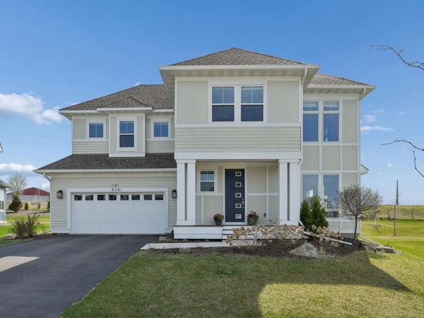 6381 Harvest Trail, Chaska, MN 55318