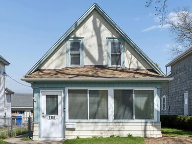 1351 Ames Avenue, Saint Paul, MN 55106