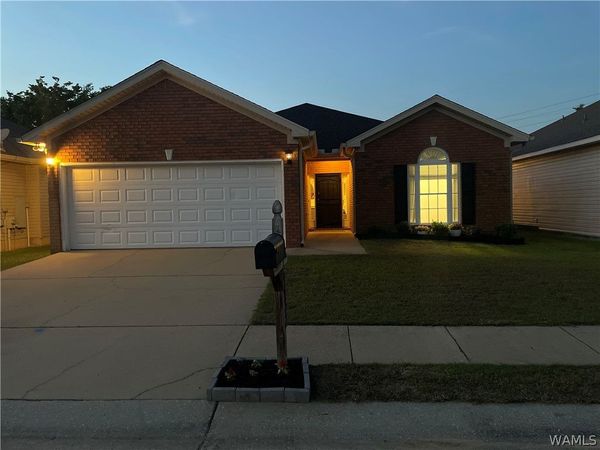 4432 21st ST, Northport, AL 35476