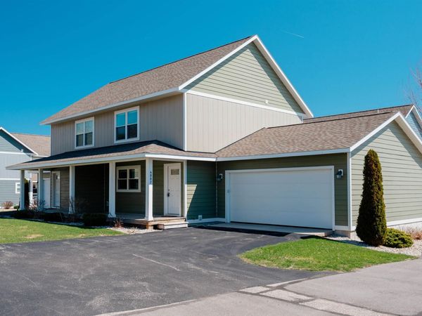 4082 Haverhill Court, Unit 10, Traverse City, MI 49684