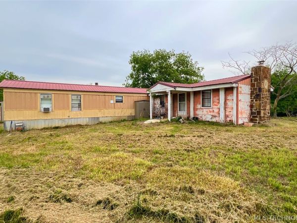 11324 E 64 Highway , Webbers Falls, OK 74470