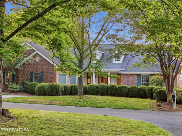 633 Fort Hill St, Loudon, TN 37774