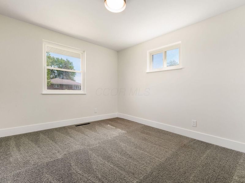 1241 Erickson Road , Columbus, OH 43227 Photo 28