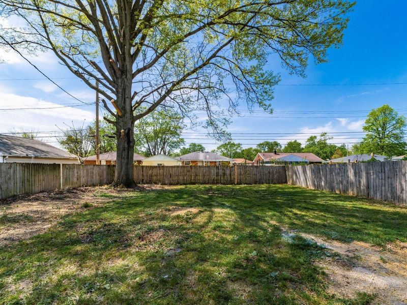 1241 Erickson Road , Columbus, OH 43227 Photo 44