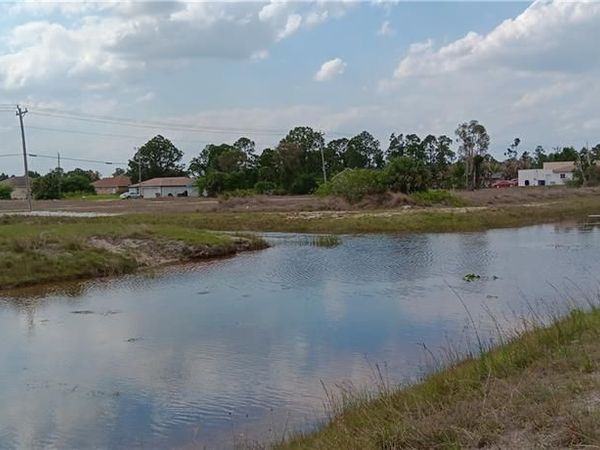 766 Ashley RD , LEHIGH ACRES, FL 33974