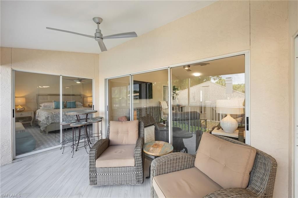 290 Emerald Bay Cir, Unit L5, Naples, FL 34110 Photo