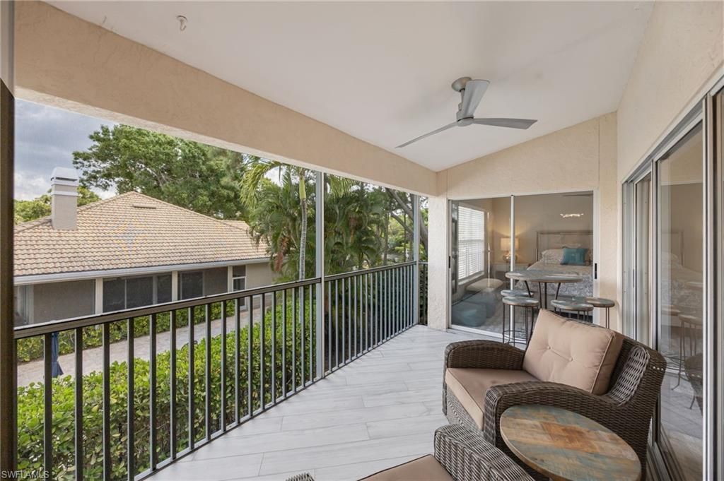 290 Emerald Bay Cir, Unit L5, Naples, FL 34110 Photo