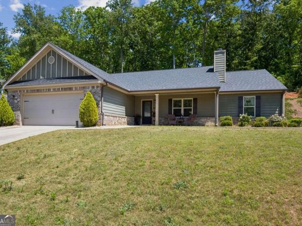 275 Emily Forest Way, Pendergrass, GA 30567