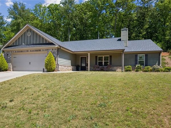275 Emily Forest Way , Pendergrass, GA 30567