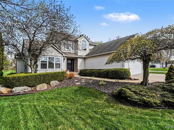 16399 E Horseshoe Trail , Fenton Twp, MI 48451