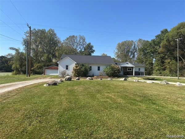 1290 Hunter Road , Brighton, MI 48114