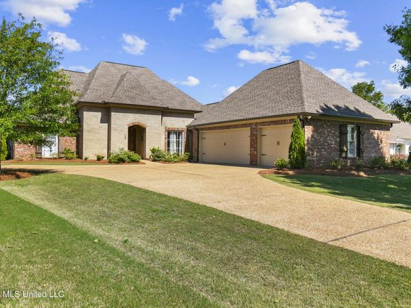 107 Beaufort Circle, Madison, MS 39110