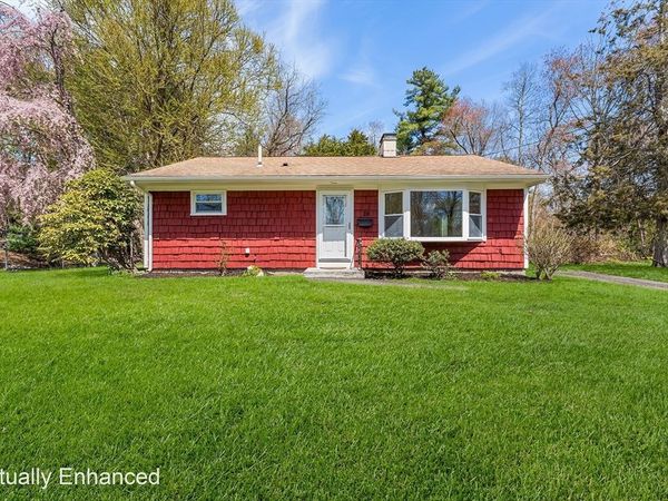 24 Treeland Dr, Framingham, MA 01701