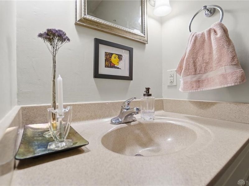 478 Robin Hood Lane, Troy, OH 45373 Photo 22