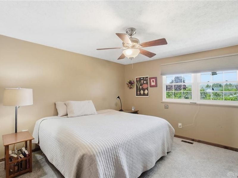 478 Robin Hood Lane, Troy, OH 45373 Photo 23