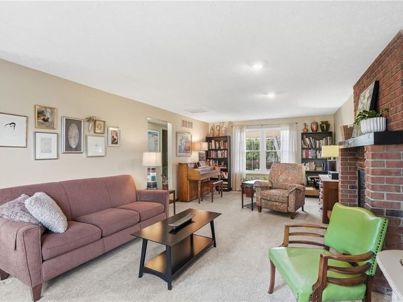 478 Robin Hood Lane, Troy, OH 45373 Photo 8