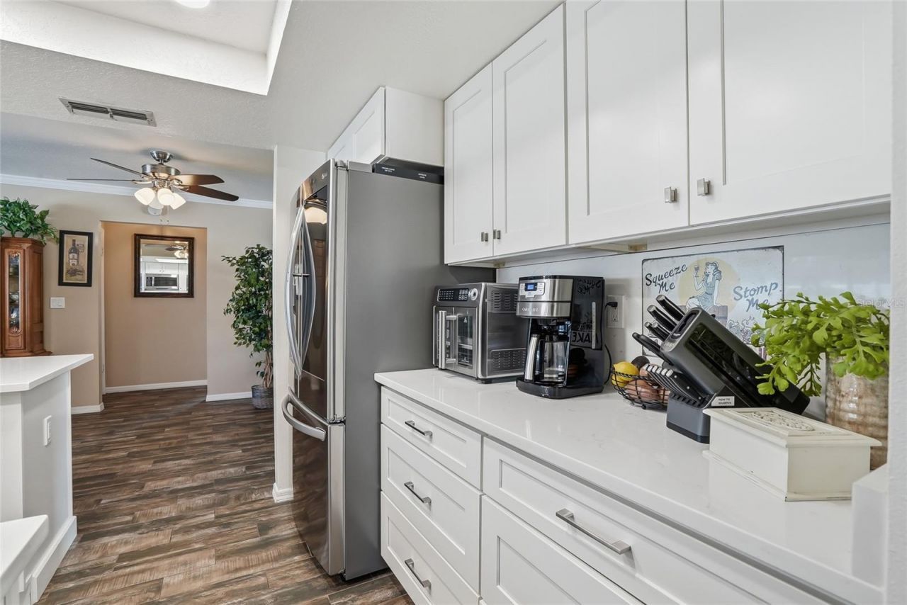 7635 Gates Circle, Spring Hill, FL 34606 Photo