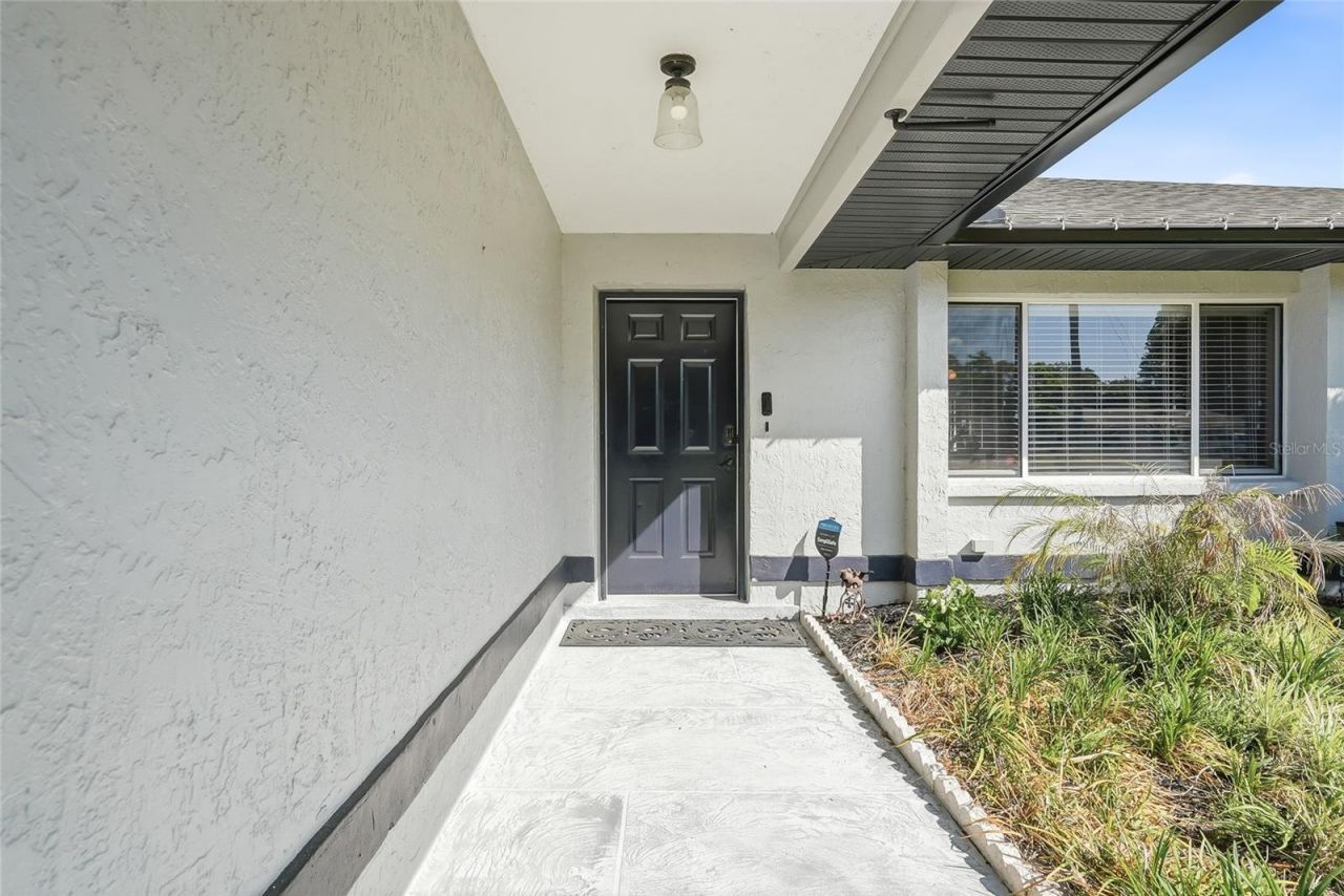 7635 Gates Circle, Spring Hill, FL 34606 Photo