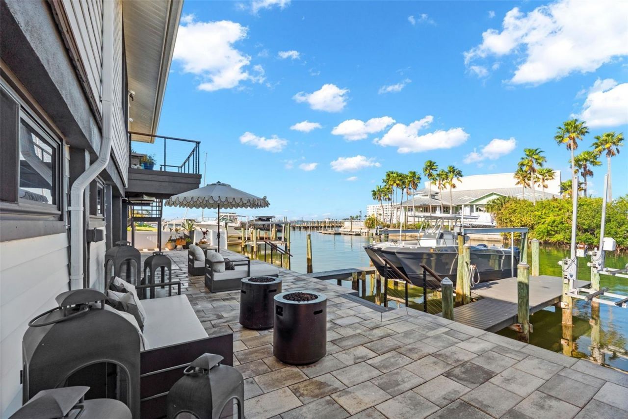 439 Causeway Boulevard , Dunedin, FL 34698 Photo
