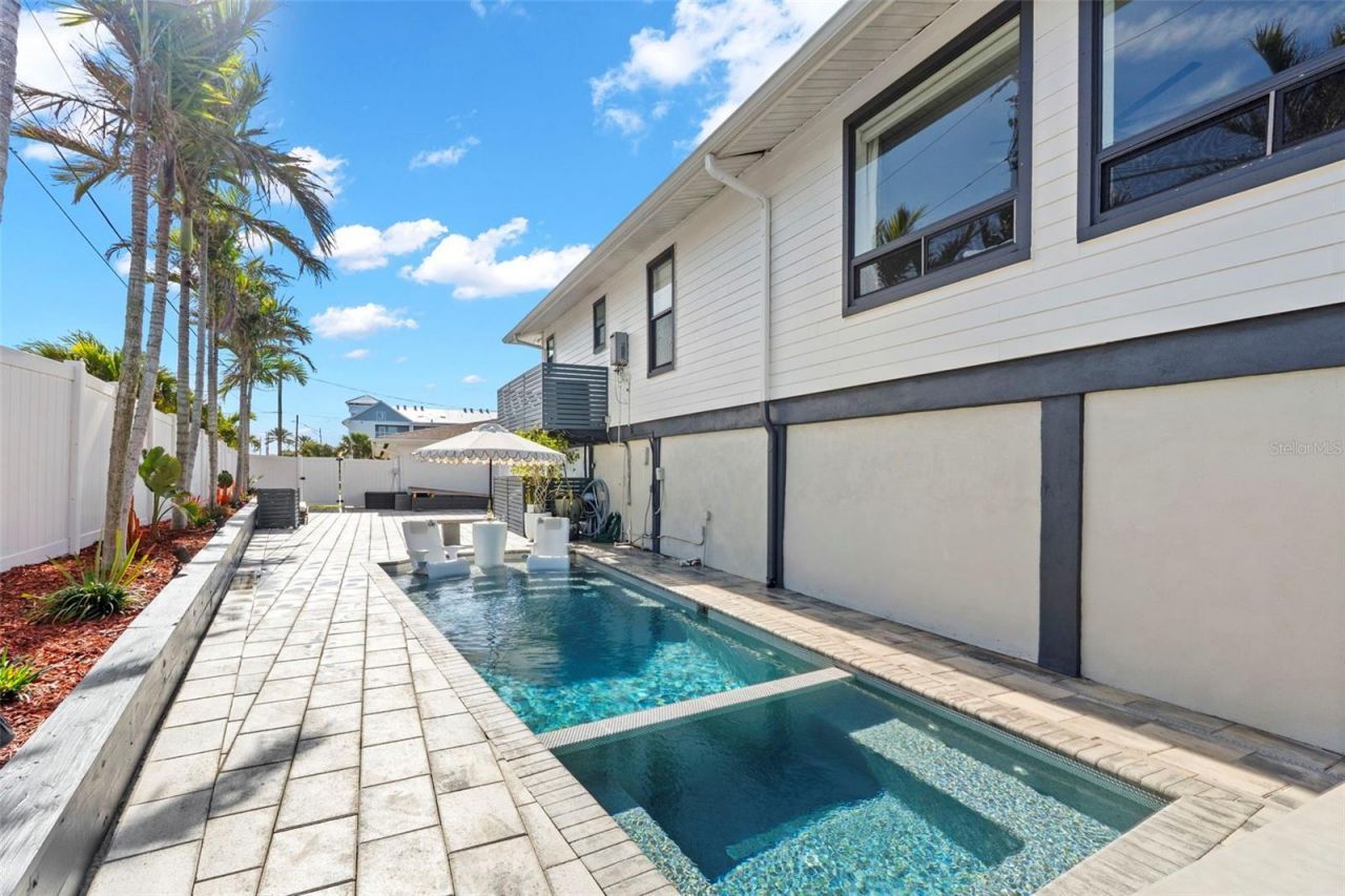 439 Causeway Boulevard , Dunedin, FL 34698 Photo