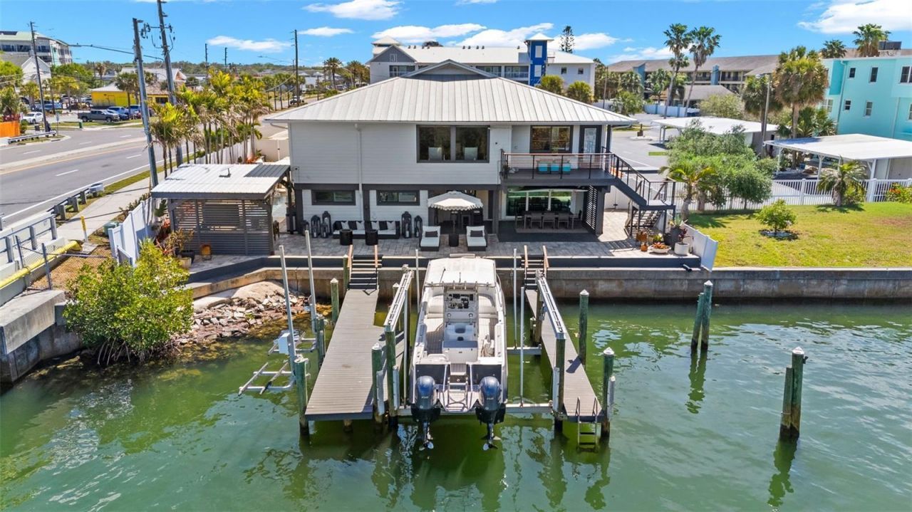 439 Causeway Boulevard , Dunedin, FL 34698 Photo