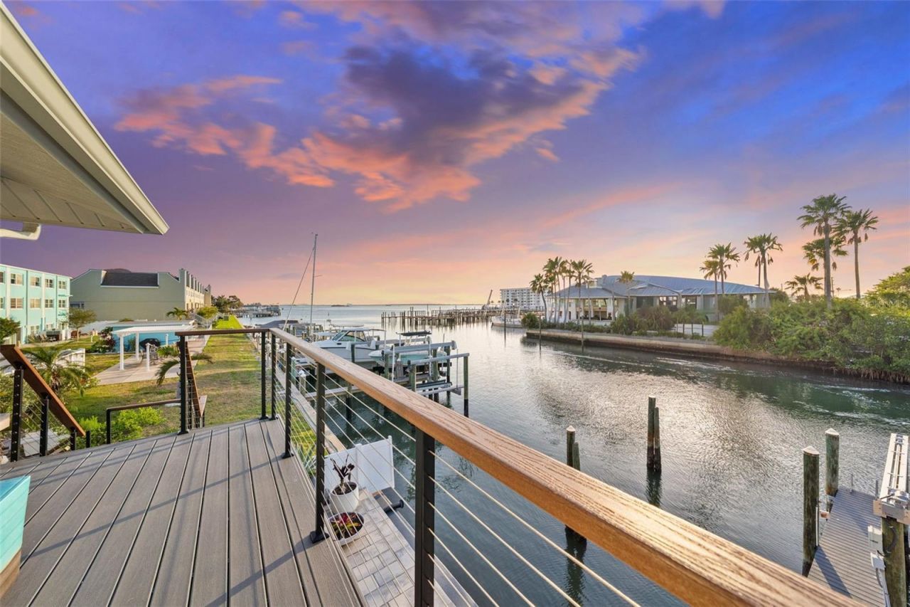 439 Causeway Boulevard , Dunedin, FL 34698 Photo