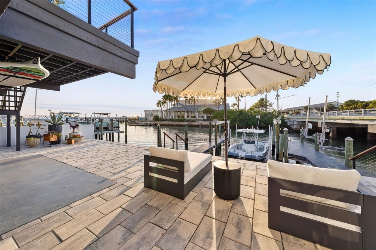 439 Causeway Boulevard , Dunedin, FL 34698 Photo