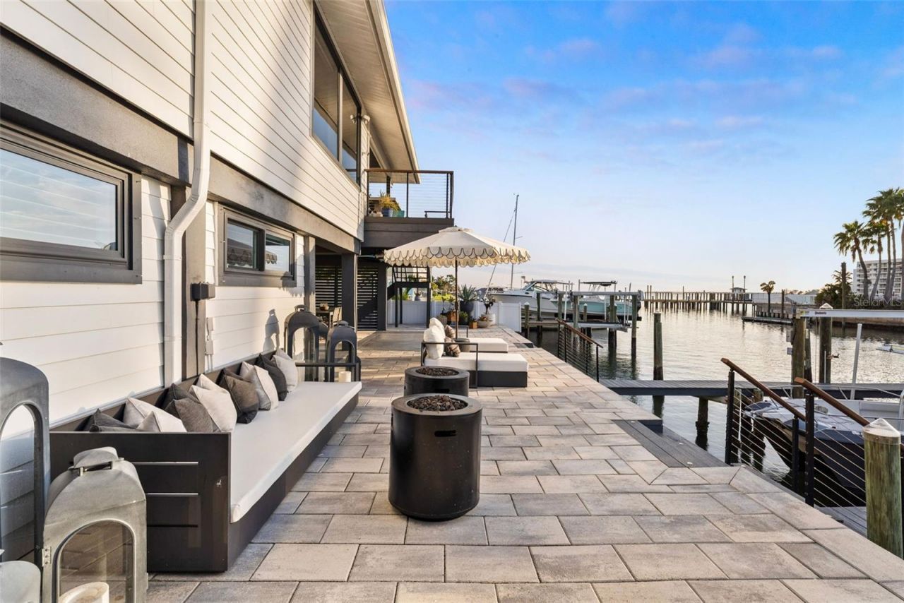439 Causeway Boulevard , Dunedin, FL 34698 Photo