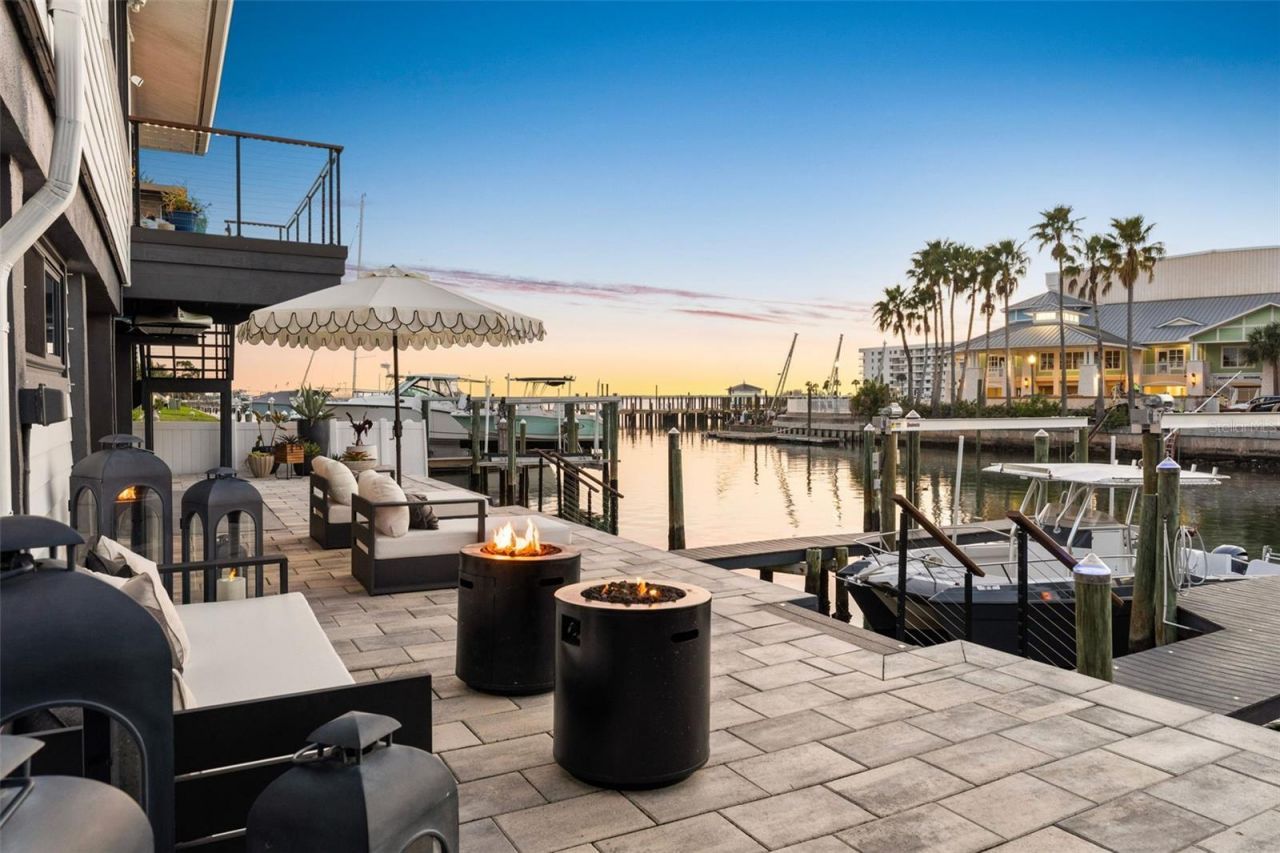 439 Causeway Boulevard , Dunedin, FL 34698 Photo