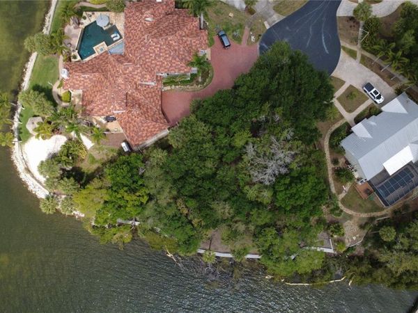 1600 MEYERS COVE DRIVE , TARPON SPRINGS, FL 34689