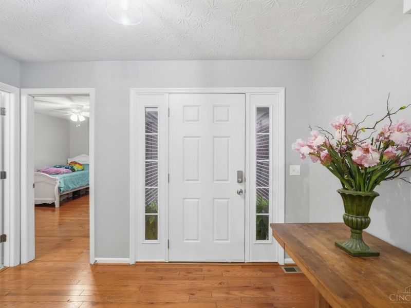 5752 Sunrise View Circle, Liberty Township, OH 45044 Photo 3