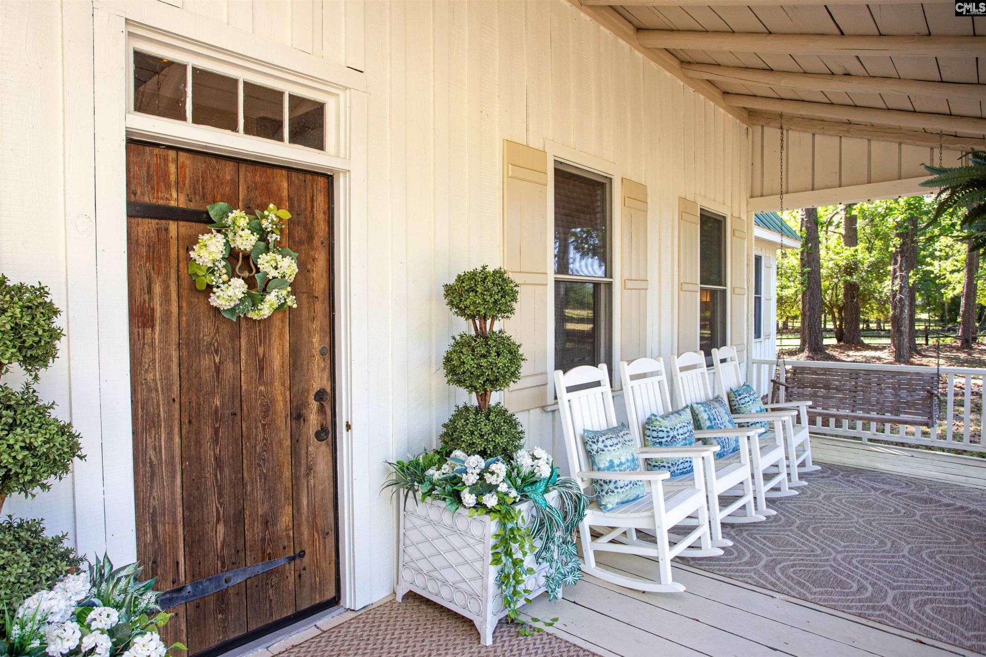 481 Cantey Lane  Photo 4