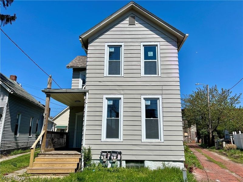 4212 Apple Avenue , Cleveland, OH 44113 Photo 1