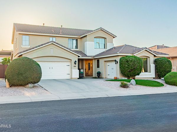 6948 S ST RUBEN Avenue, Gilbert, AZ 85298