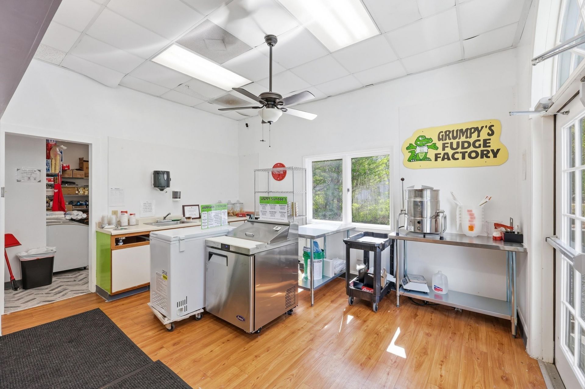 14319 Ocean Highway Photo 34