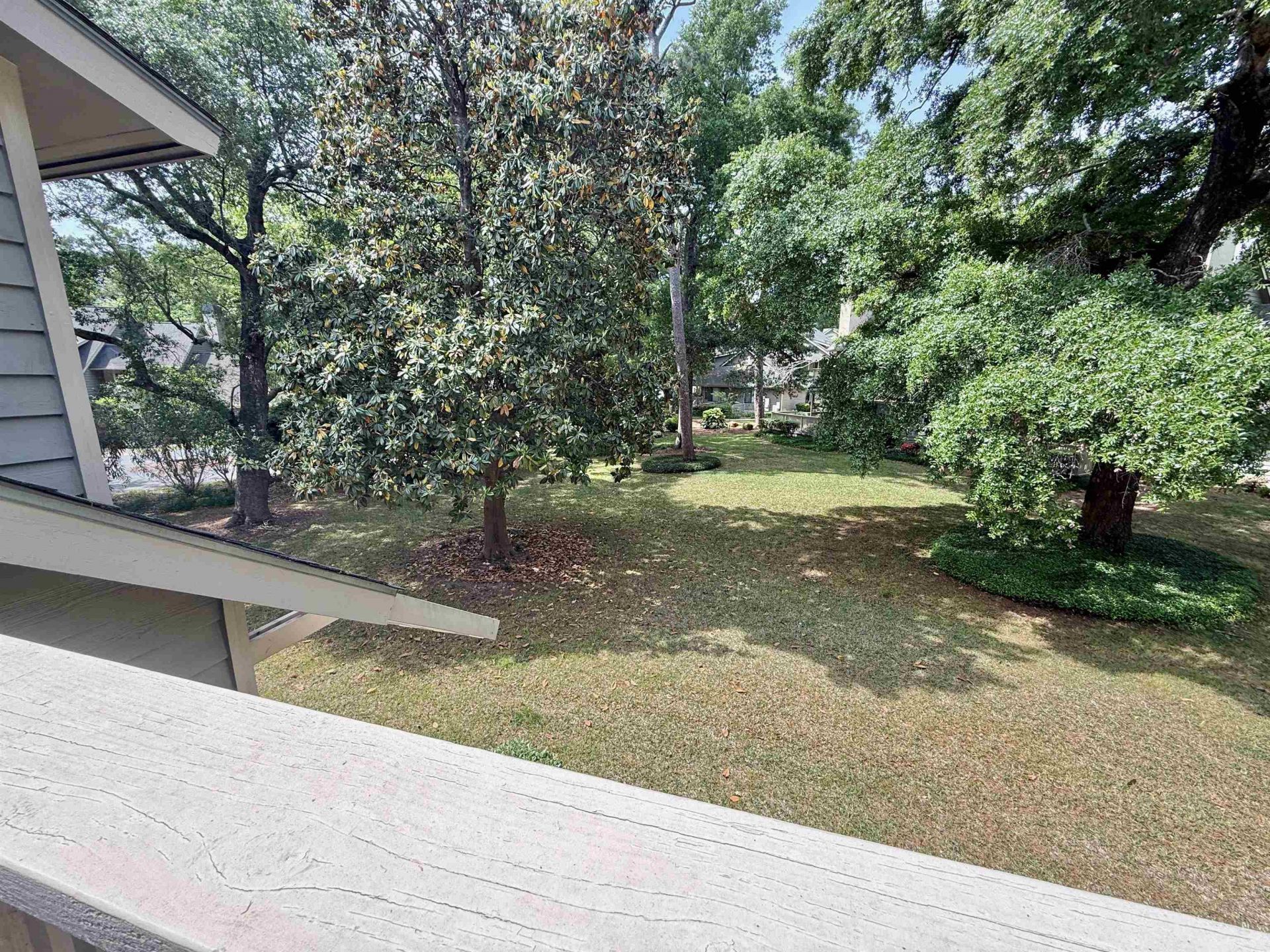 306 Westbury Ct.  Photo 12