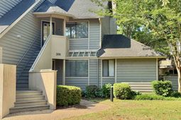 306 Westbury Ct.  photo 4