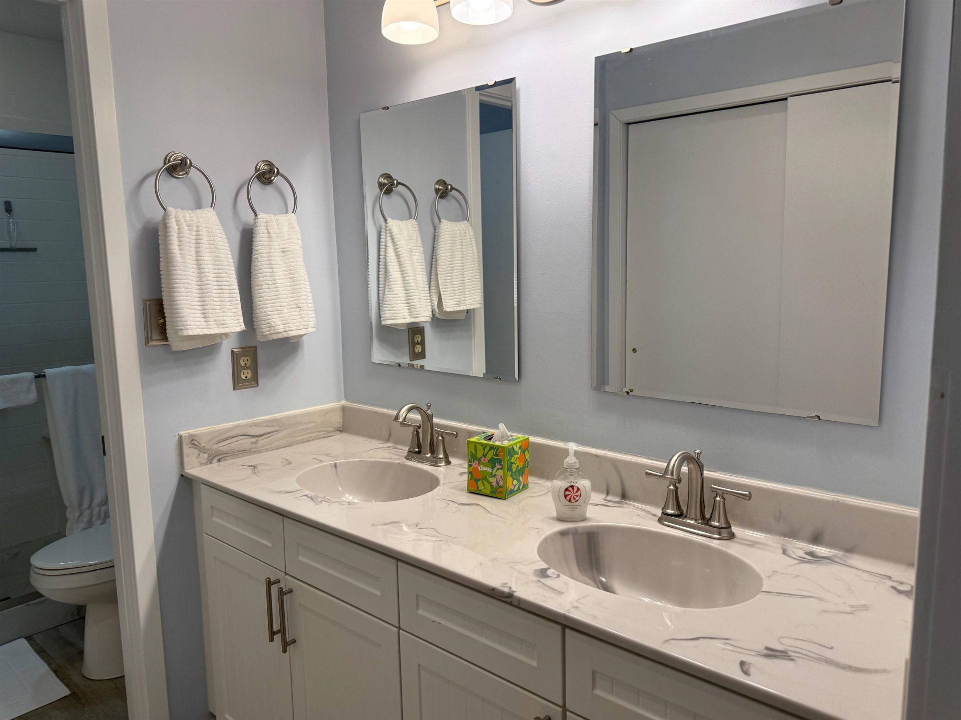 306 Westbury Ct.  Photo 35