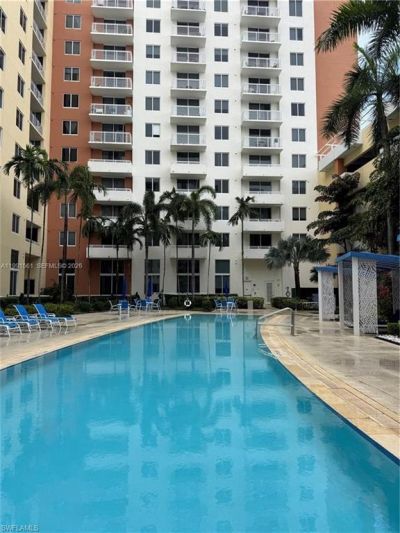 18800 NE 29 Ave , Unit 822, Aventura, FL 33180 Photo