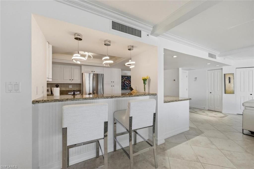 4751 Gulf Shore Blvd N, Unit PH7, Naples, FL 34103 Photo