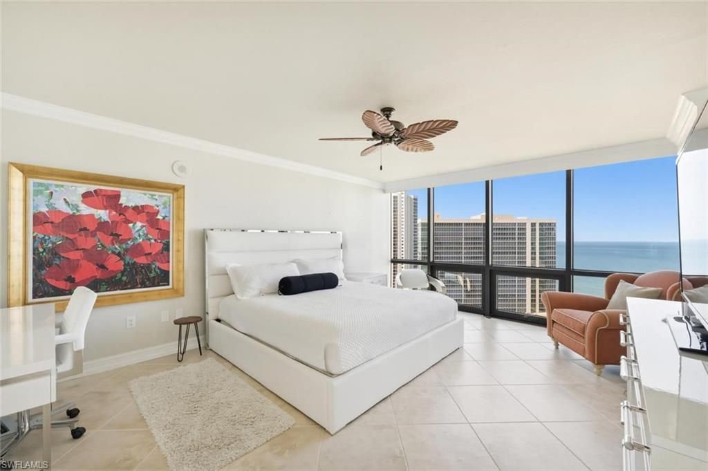 4751 Gulf Shore Blvd N, Unit PH7, Naples, FL 34103 Photo