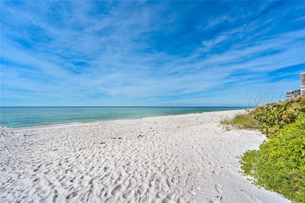 4751 Gulf Shore Blvd N, Unit PH7, Naples, FL 34103 Photo