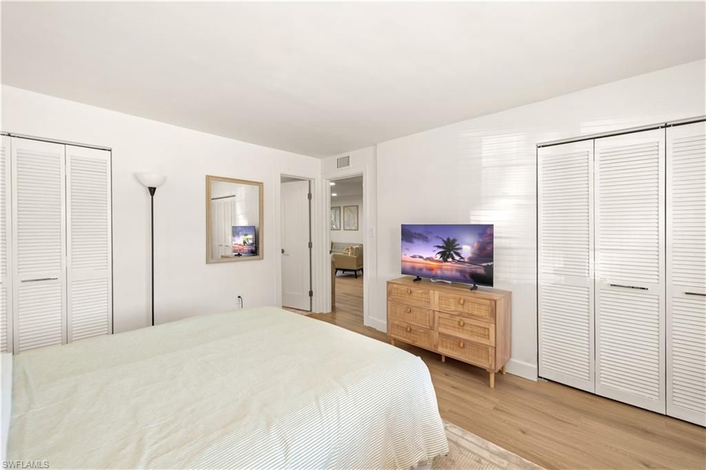 501 Forest Lakes Blvd, Unit 111, Naples, FL 34105 Photo
