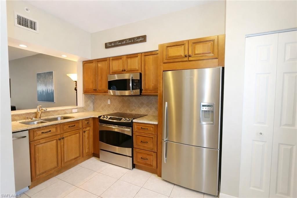 3225 Cypress Glen Way , Unit 105, Naples, FL 34109 Photo