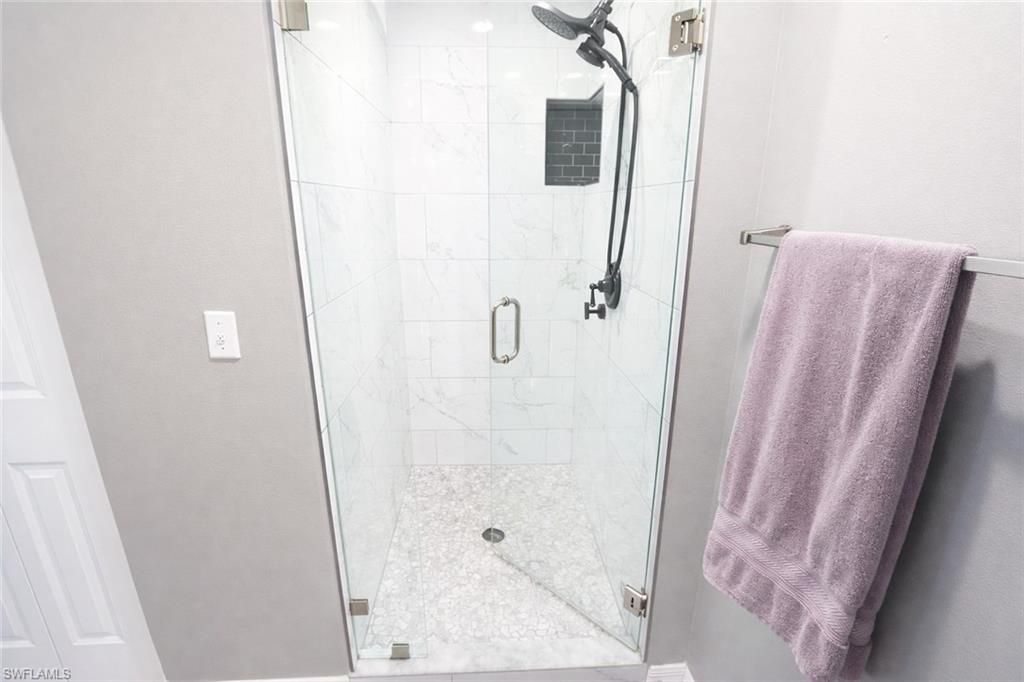 3225 Cypress Glen Way , Unit 105, Naples, FL 34109 Photo